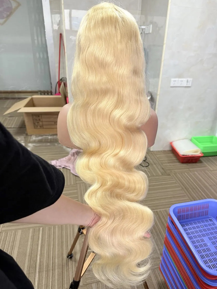 613 Honey Blonde Colored 40 In - 613 Blonde Body Wave Lace Front Wig 评论和价格